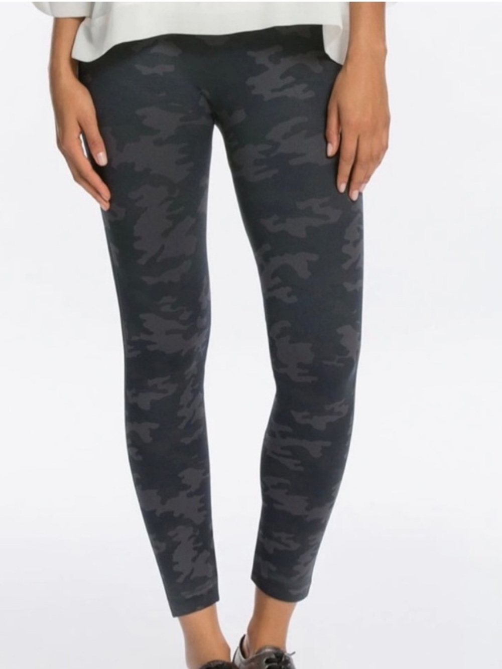 Spanx Black Camo Look At Me Now Leggings S